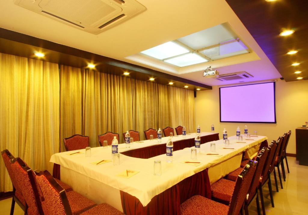 Ambience Executive 호텔 Pimpri-Chinchwad 사업 사진