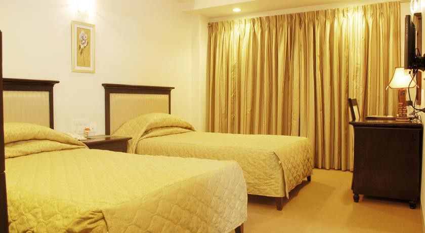 Ambience Executive 호텔 Pimpri-Chinchwad 외부 사진
